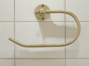 🛁 Handcrafted Solid Brass Towel Holder – Wall-Mounted Bathroom Hook