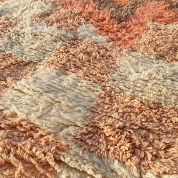 Dabachi – Rust Pink Checkered Moroccan Rug | Ultra Soft Beni Ourain Wool Rug