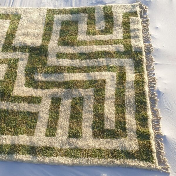 Mouassine – Checkered Olive Green Moroccan Rug | Ultra Soft Beni Ourain Wool Rug