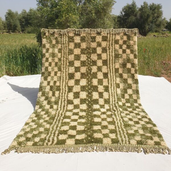 Mouassine – Checkered Olive Green Moroccan Rug | Ultra Soft Beni Ourain Wool Rug