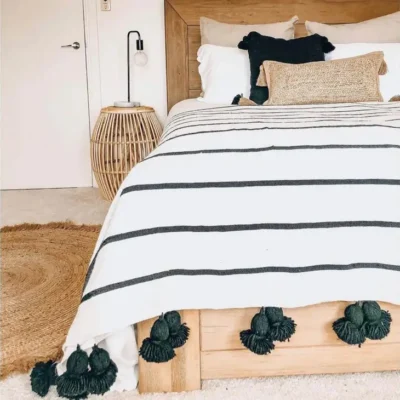 Handwoven Moroccan PomPom Blanket – Luxurious Cotton Throw for Cozy & Boho Decor