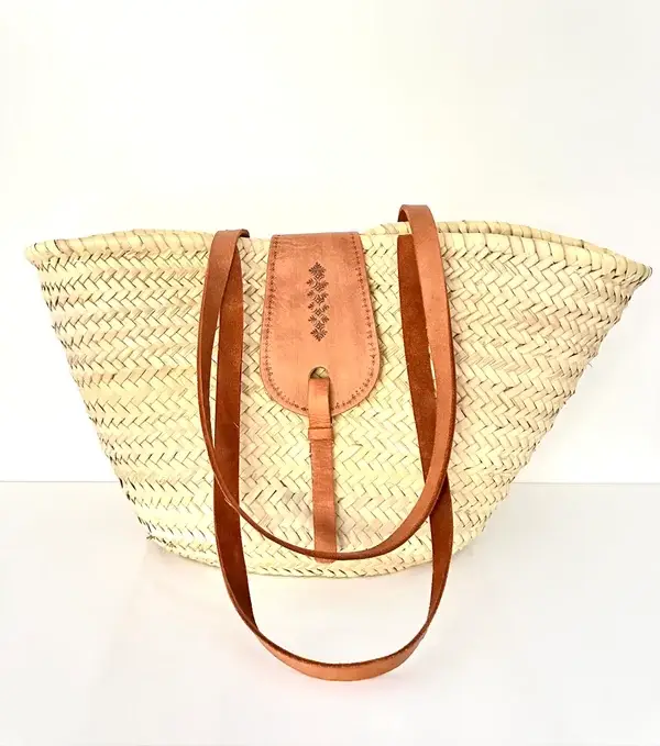 Palm Leaf and Leather Basket – Handwoven Moroccan Storage & Decor Tote