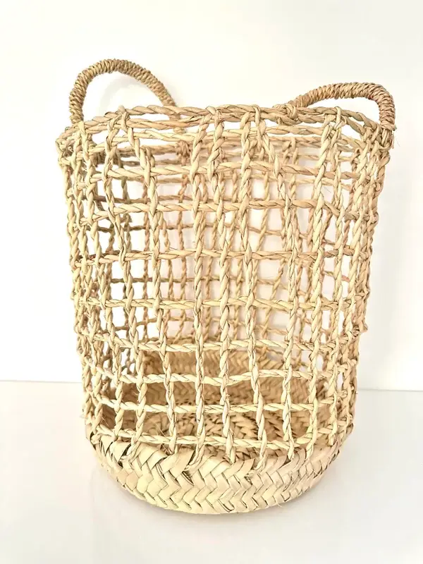 Bohemian Basket – Handwoven Palm Leaf Storage & Decorative Basket