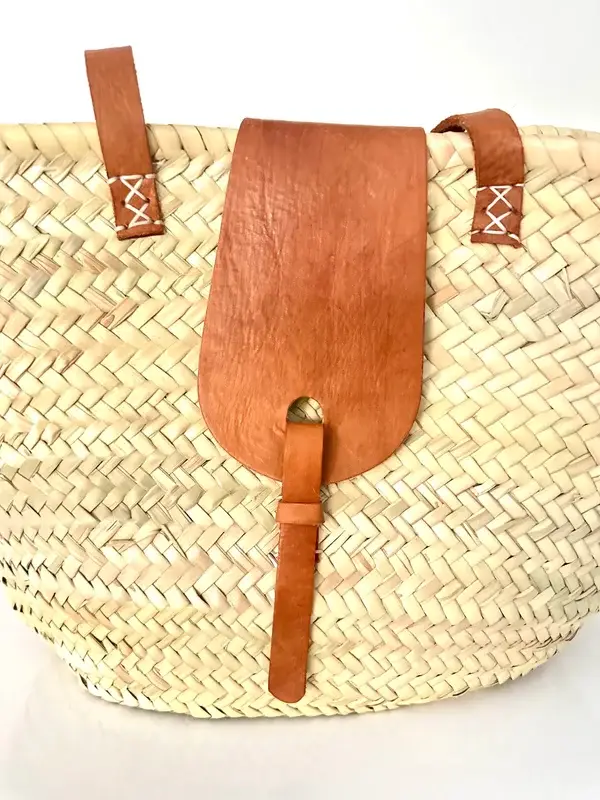 Palm Leaf Basket – Handwoven Moroccan Tote with Leather Accents