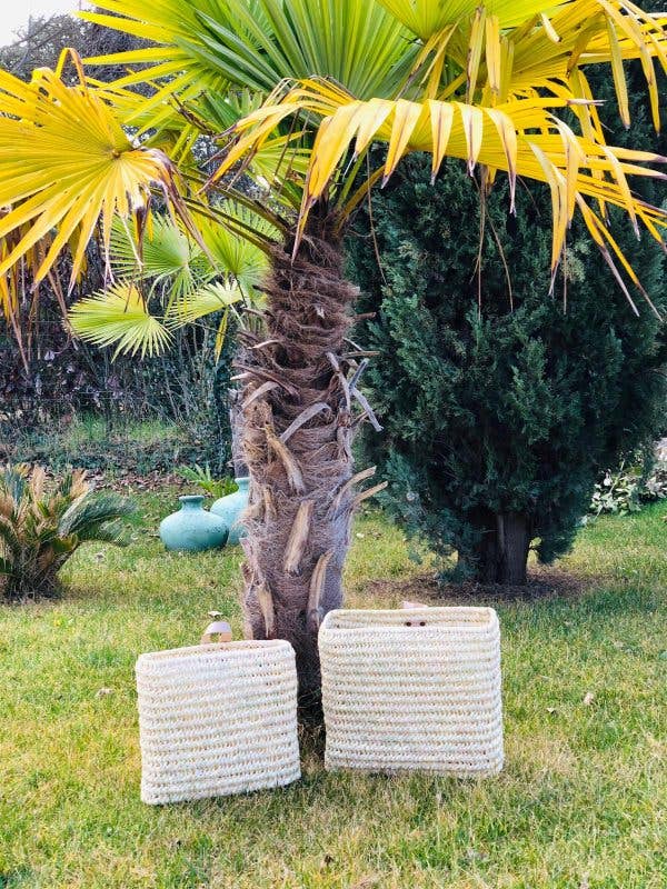 544fb19db5213e26cca7e6d2c2dff3cf8723668be157318d929789a5a9f0abc2-1.jpeg Duo of Palm Fiber & Leather Baskets | Handwoven Moroccan Wall Storage