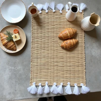 Hand-Woven Moroccan Tassel Placemats – Rattan & Cotton Dining Decor (15.5″ × 12″)