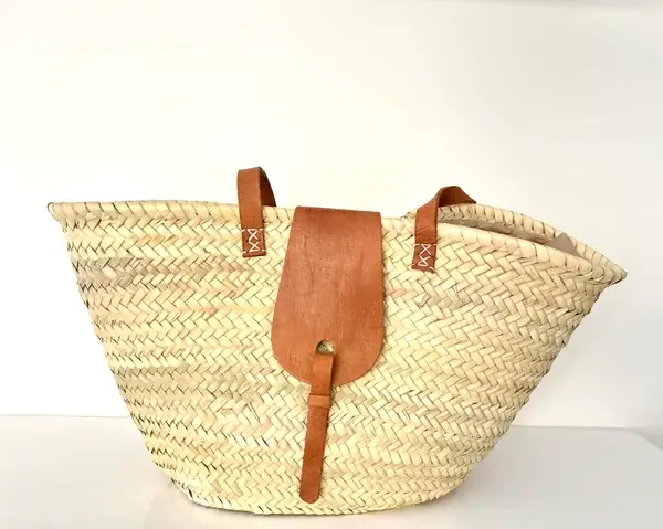 Palm Leaf Basket – Handwoven Moroccan Tote with Leather Accents