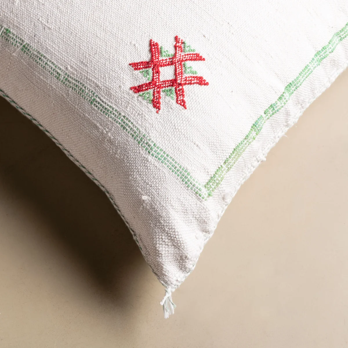 Handmade Cactus Silk Cushion Cover – Vintage Bohemian Berber Pillow