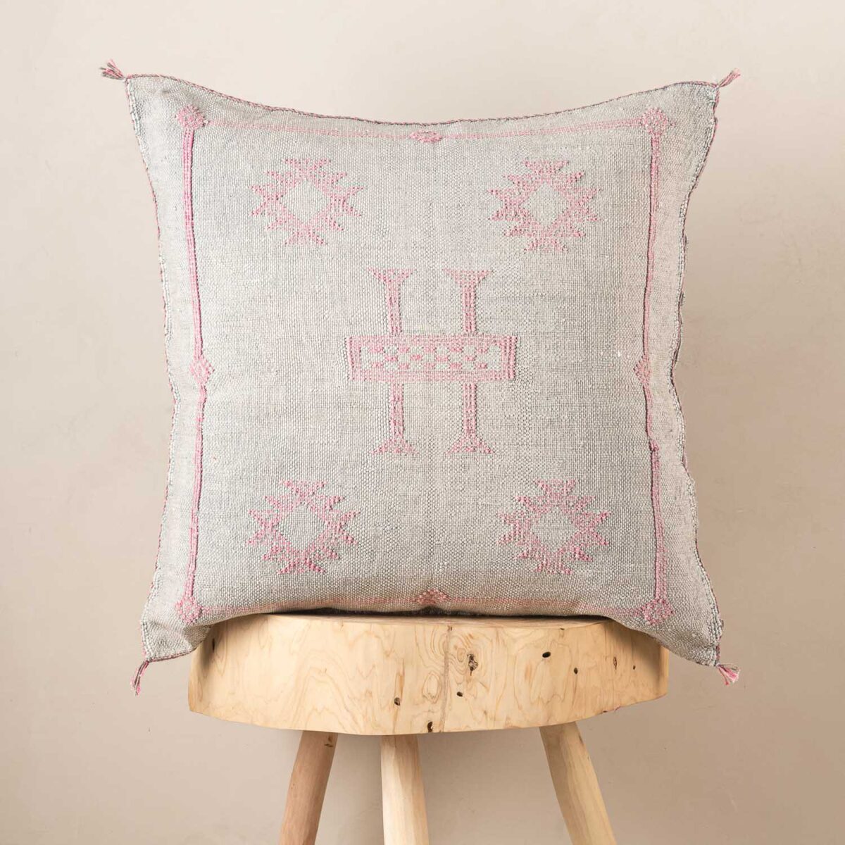 Handmade Cactus Silk Cushion Cover – Vintage Bohemian Berber Pillow