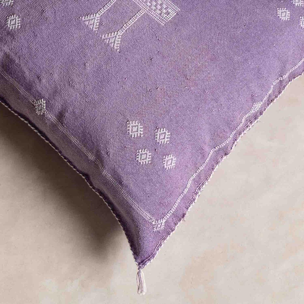 Handmade Cactus Silk Cushion Cover – Vintage Bohemian Berber Pillow