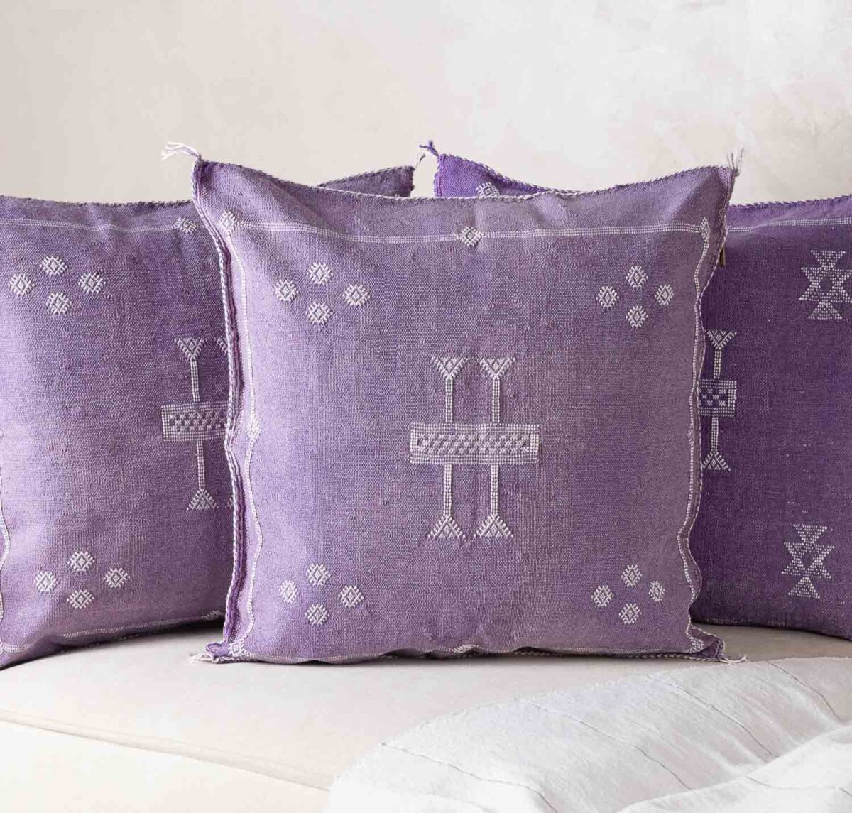 Handmade Cactus Silk Cushion Cover – Vintage Bohemian Berber Pillow