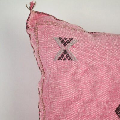 Light Pink Moroccan Cactus Silk Pillow Cover – Handwoven Sabra Cushion with YKK Zipper (50×50 cm / 60×40 cm)