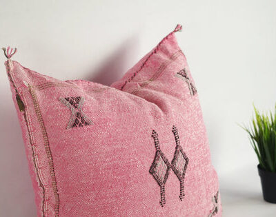 Light Pink Moroccan Cactus Silk Pillow Cover – Handwoven Sabra Cushion with YKK Zipper (50×50 cm / 60×40 cm)