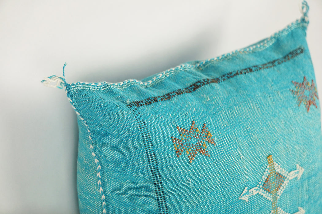 Charming Moroccan Cactus Silk Pillow Cover – Handwoven Sabra Cushion (50×50 cm / 60×40 cm)