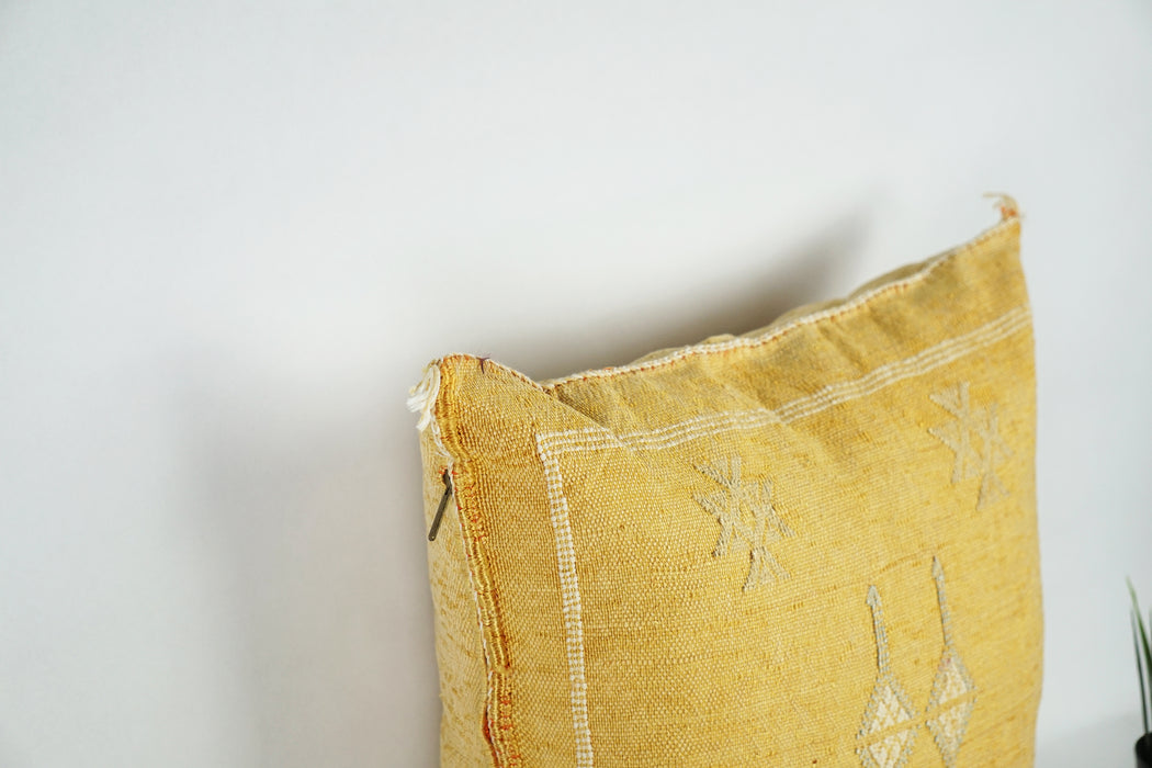 Yellow Moroccan Cactus Silk Pillow Cover – Handwoven Bohemian Sabra with YKK Zipper (19″ × 19″ / 50 × 50 cm)