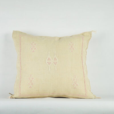 Lovely White Moroccan Cactus Silk Pillow Cover – Bohemian Sabra Cushion with YKK Zipper (50×50 cm / 60×40 cm)