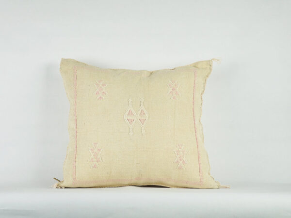 Lovely White Moroccan Cactus Silk Pillow Cover – Bohemian Sabra Cushion with YKK Zipper (50×50 cm / 60×40 cm)