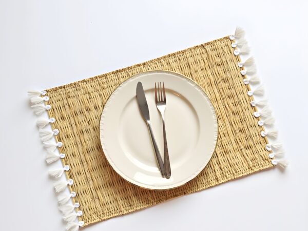 Hand-Woven Moroccan Tassel Placemats – Rattan & Cotton Dining Decor (15.5″ × 12″)