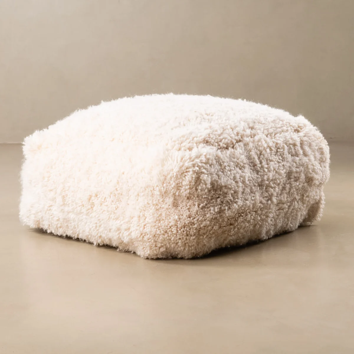 Beni Ourain Floor Pillow Cover – 24x24 in (60x60 cm) Handwoven Moroccan Wool Cushion