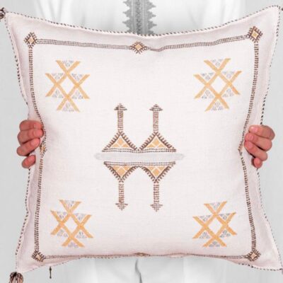 WhatsApp-Image-2021-04-08-at-16.24.05-3.jpeg Handwoven Moroccan Cactus Silk Pillow Cover – Artisan Cushion in Multiple Colors (50×50 cm / 60×40 cm)