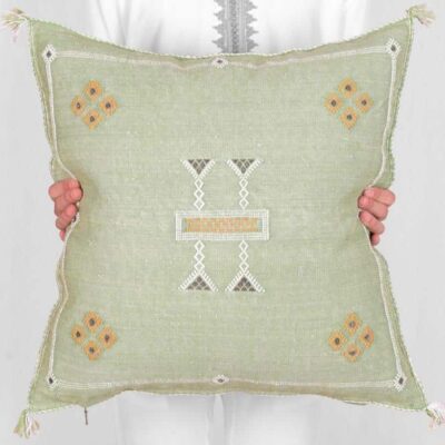WhatsApp-Image-2021-04-08-at-16.24.06.jpeg Handwoven Moroccan Cactus Silk Pillow Cover – Artisan Cushion in Multiple Colors (50×50 cm / 60×40 cm)