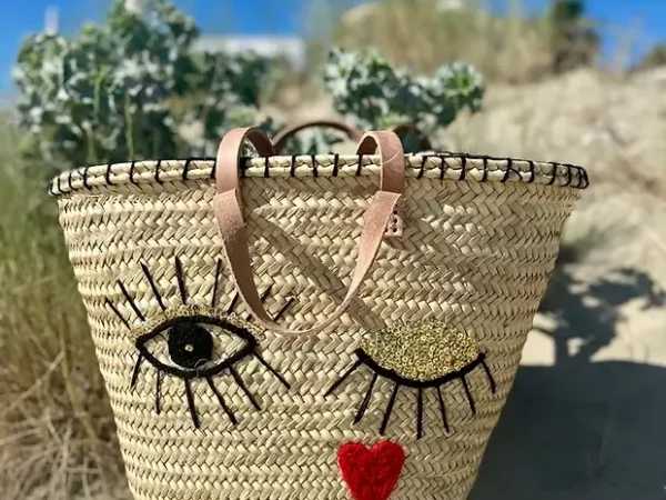 Wink Basket – Handwoven Palm Fiber Tote with Wool & Sequin Embroidery