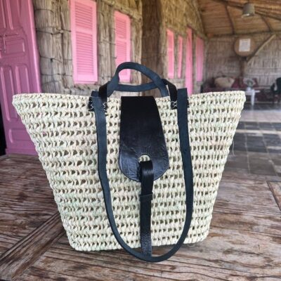Traditional Moroccan Doum Basket: Artisan Elegance