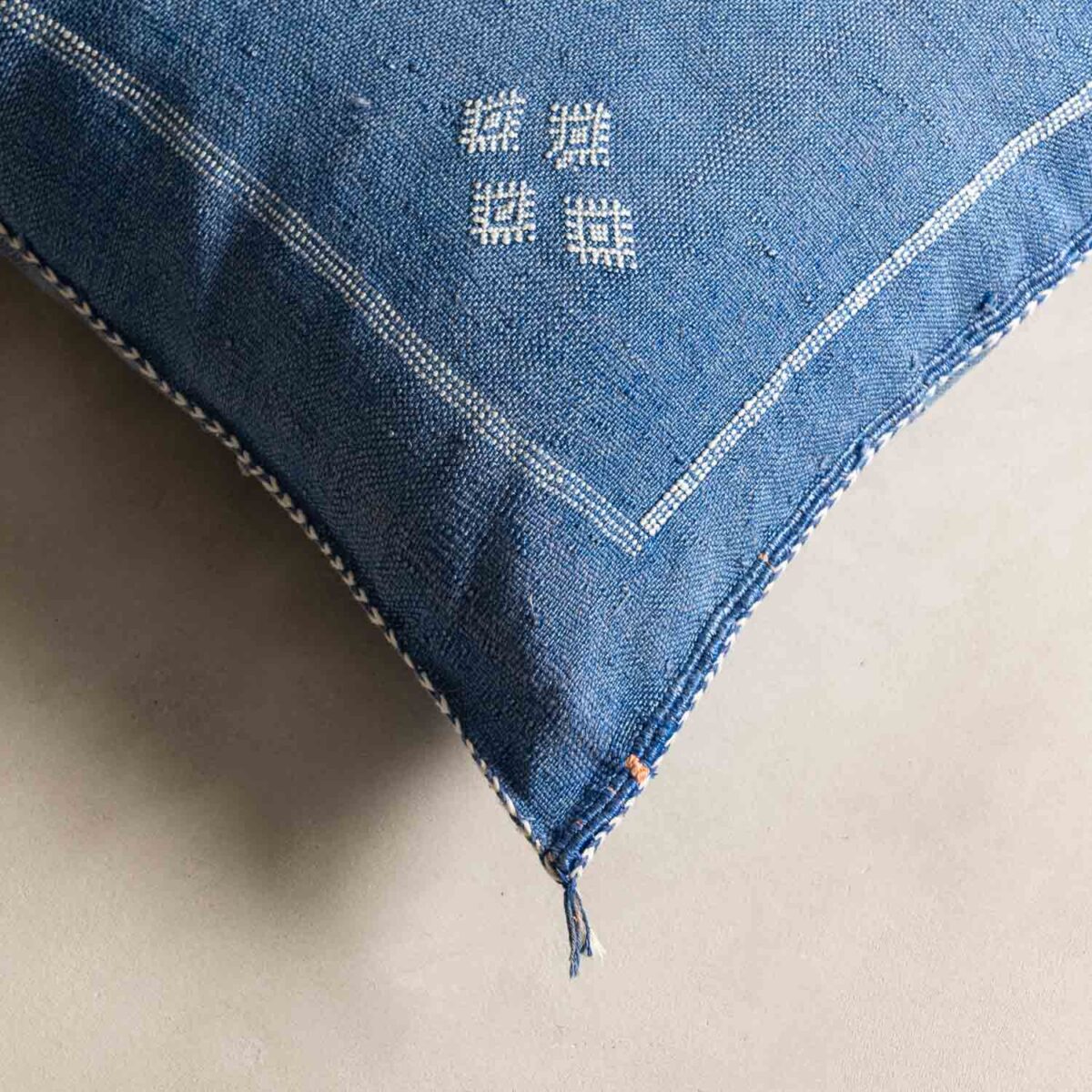 Handmade Cactus Silk Cushion Cover – Vintage Bohemian Berber Pillow