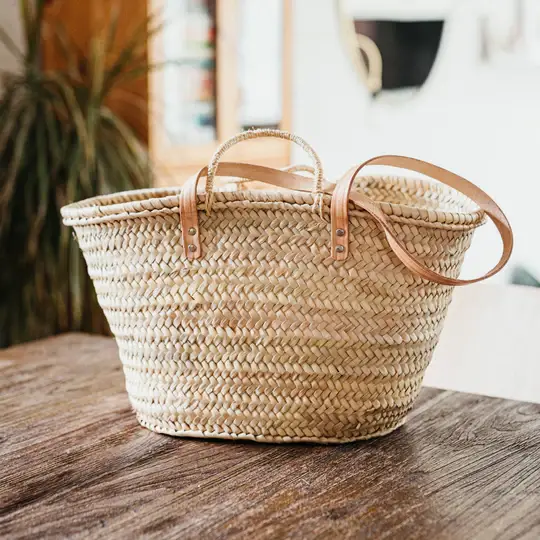 French Market Basket – Handwoven Palm Fiber Tote with Double Leather & Palm Straps