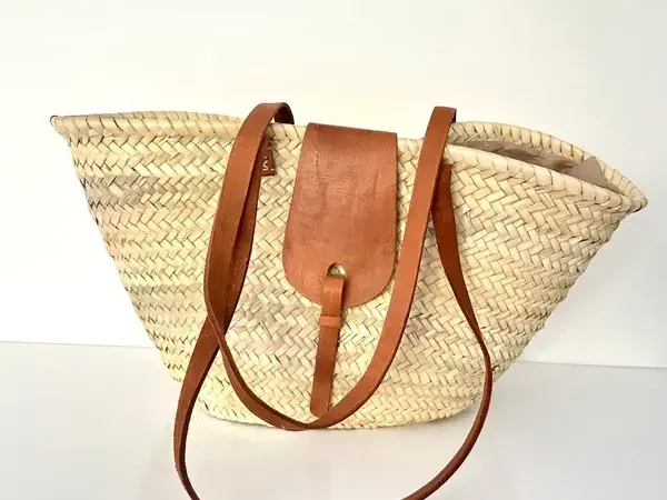 Palm Leaf Basket – Handwoven Moroccan Tote with Leather Accents