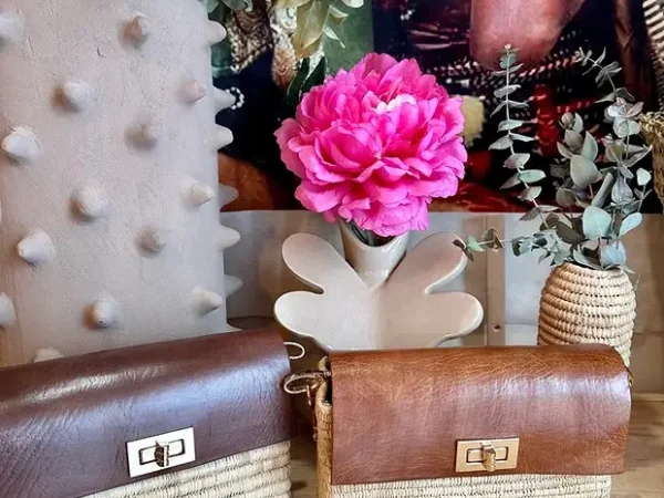Handmade Raffia & Leather Bag – Elegant Moroccan Handcrafted Purse