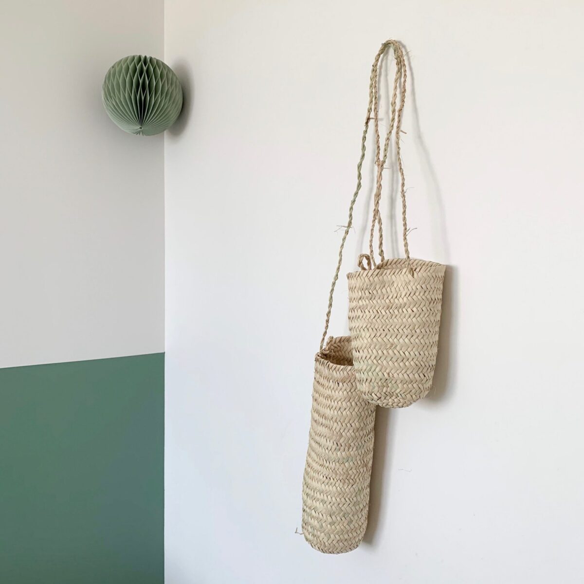 Panier suspendu en osier
